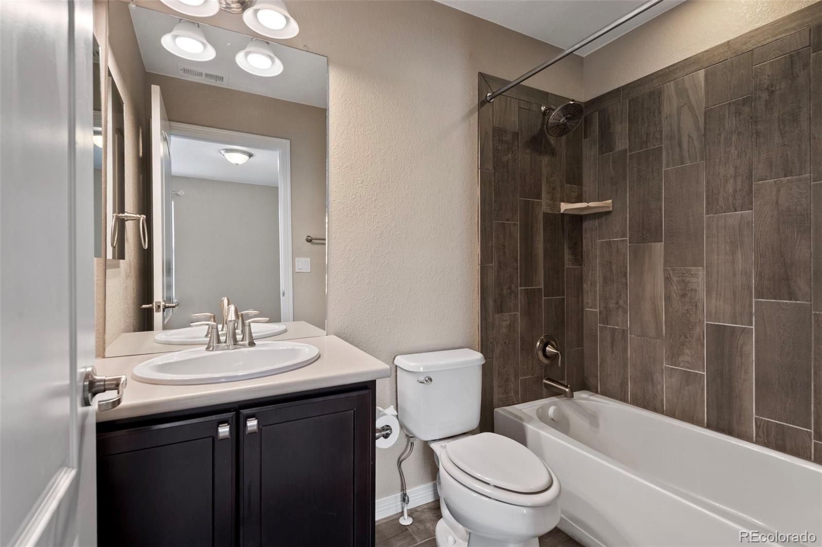 MLS Image #36 for 9517  iron mountain way,arvada, Colorado