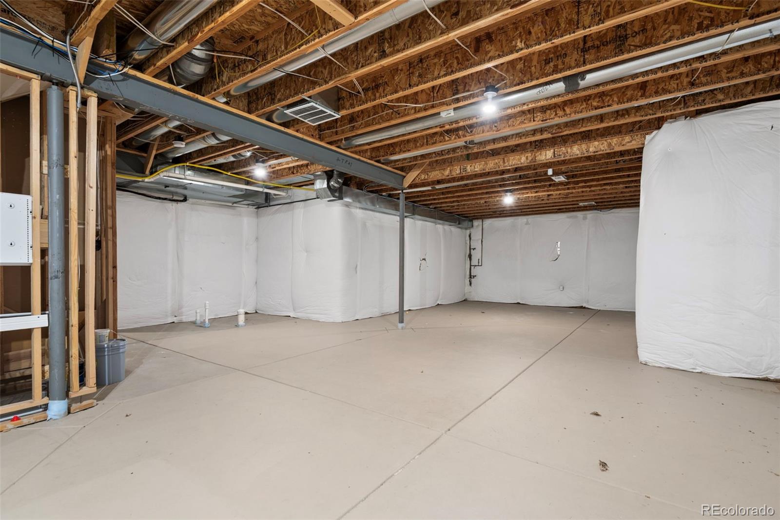 MLS Image #47 for 9517  iron mountain way,arvada, Colorado