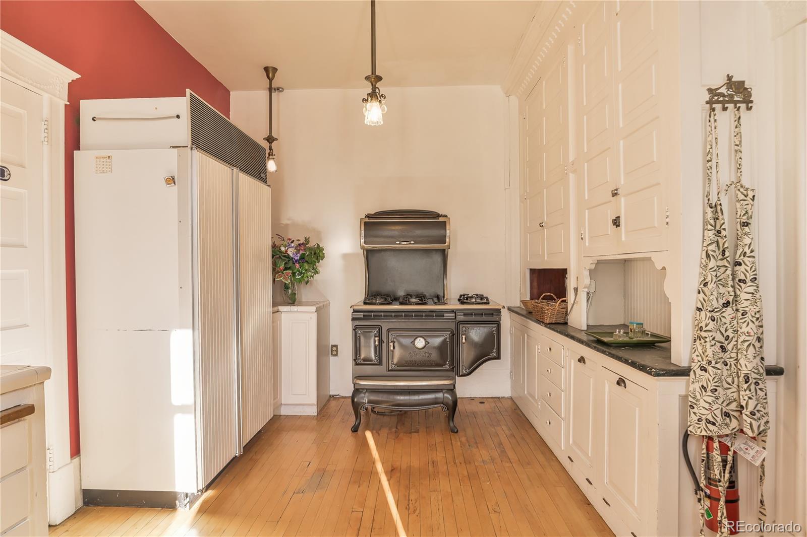 MLS Image #13 for 310 e 2nd street,trinidad, Colorado