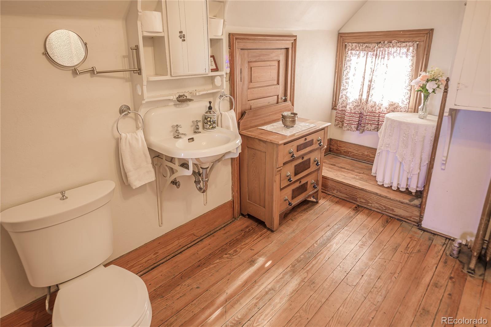 MLS Image #36 for 310 e 2nd street,trinidad, Colorado