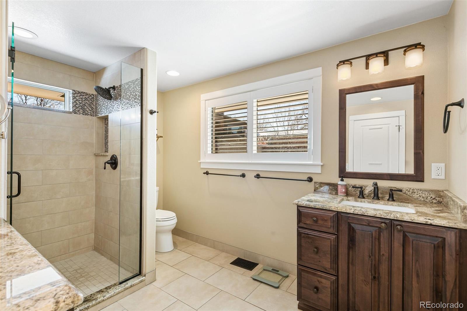 MLS Image #14 for 10886 w 31st place,lakewood, Colorado