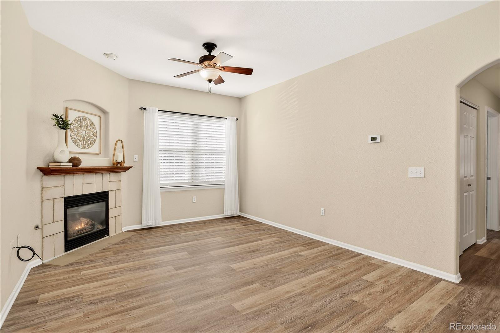 MLS Image #2 for 10841  twenty mile road 104,parker, Colorado