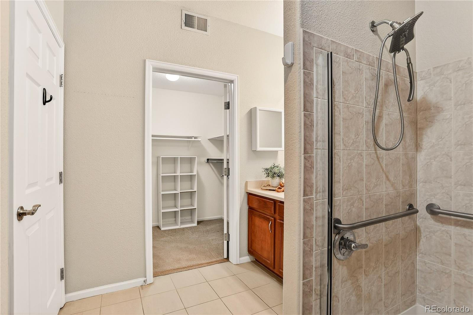 MLS Image #20 for 10841  twenty mile road 104,parker, Colorado