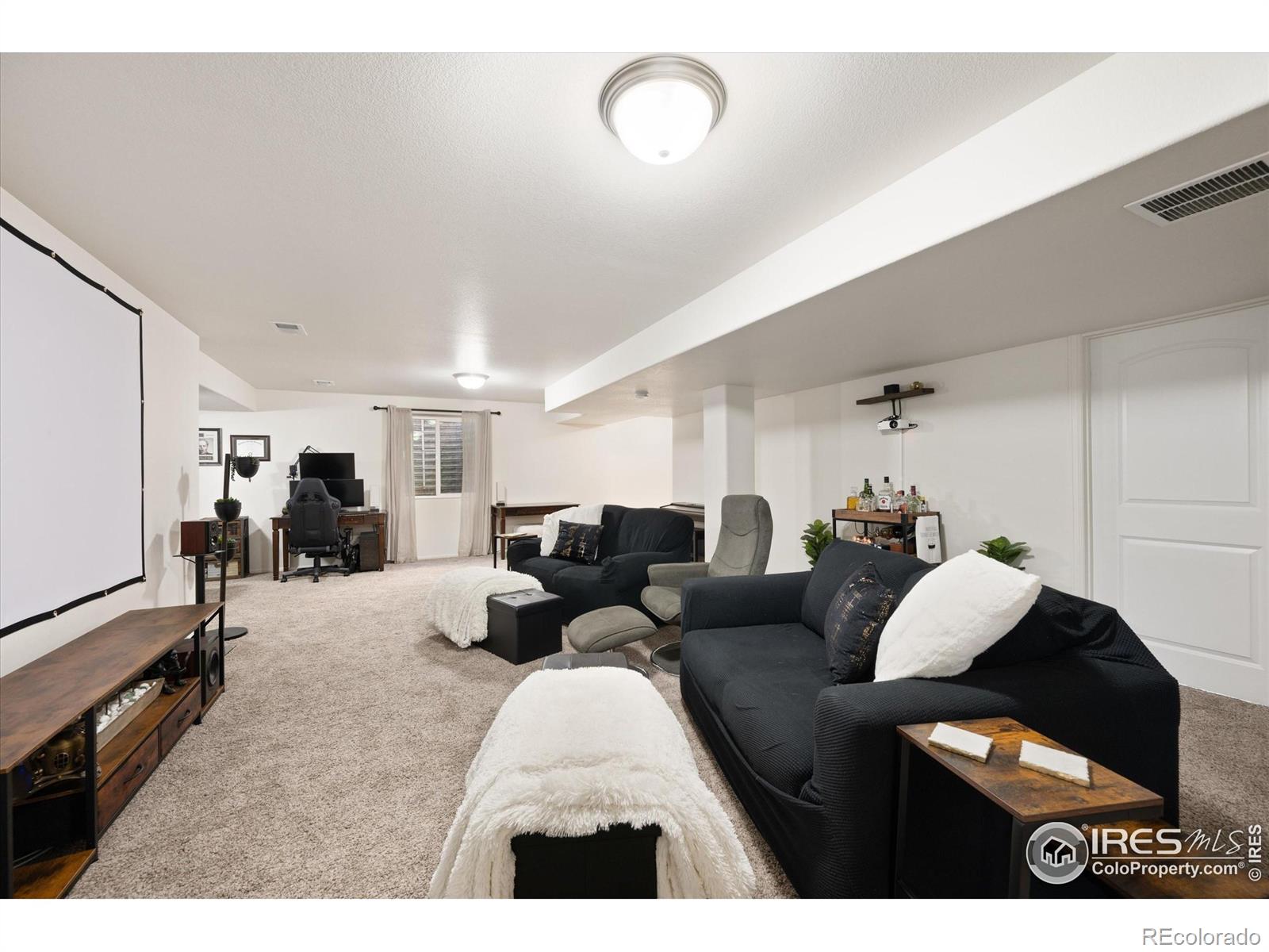 MLS Image #19 for 1995  thundercloud drive,windsor, Colorado