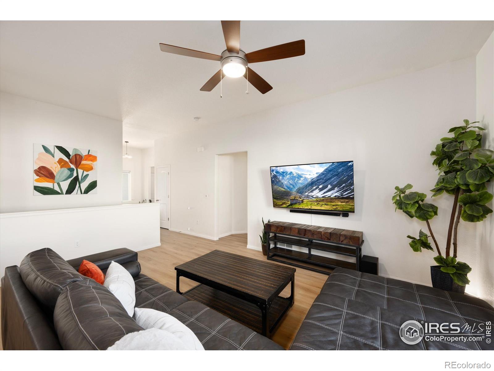 MLS Image #4 for 1995  thundercloud drive,windsor, Colorado