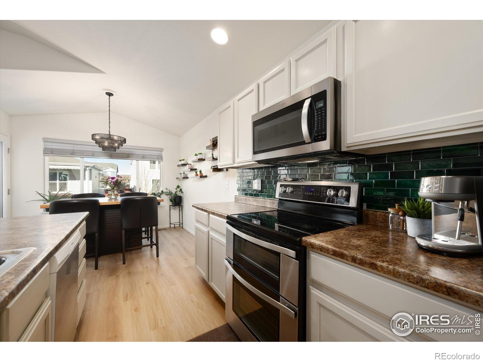 MLS Image #7 for 1995  thundercloud drive,windsor, Colorado