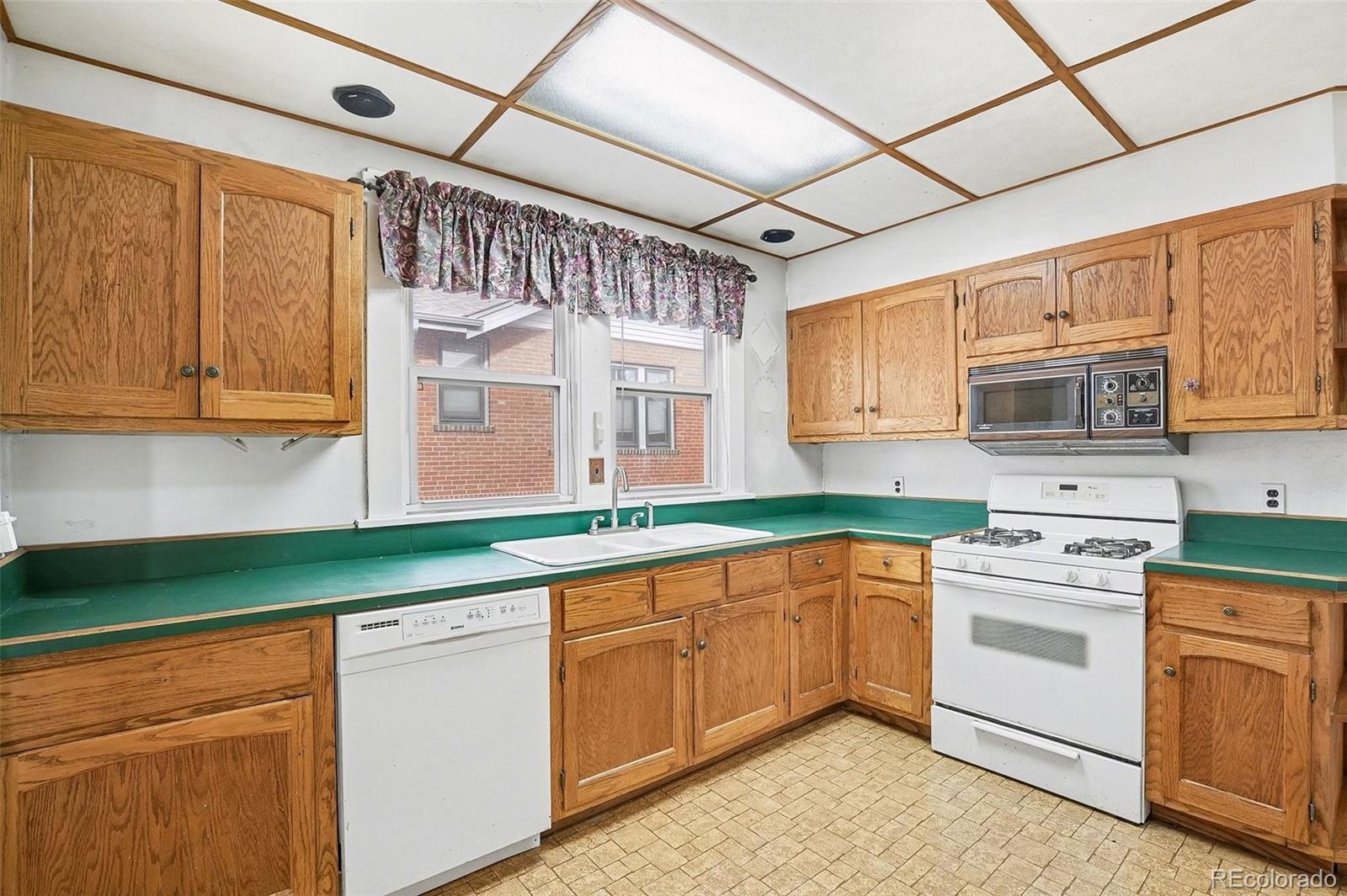 MLS Image #8 for 601  york street,denver, Colorado