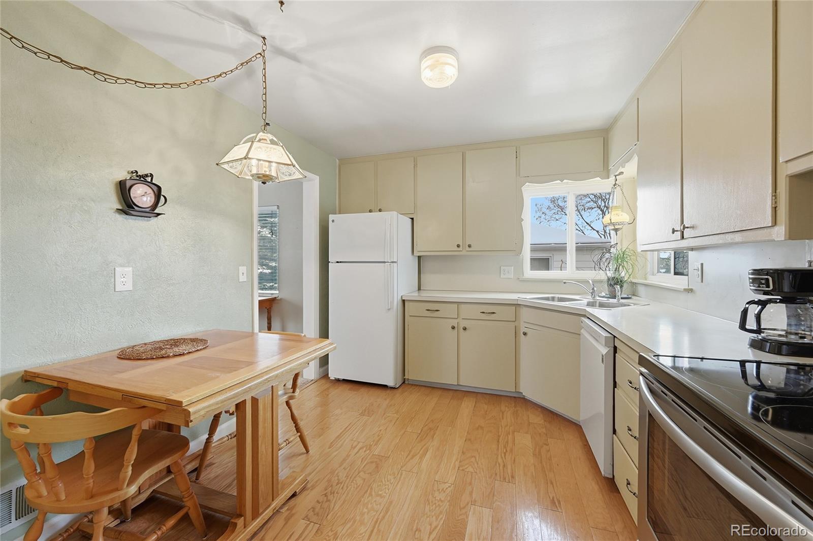 MLS Image #12 for 1145 s wolff street,denver, Colorado