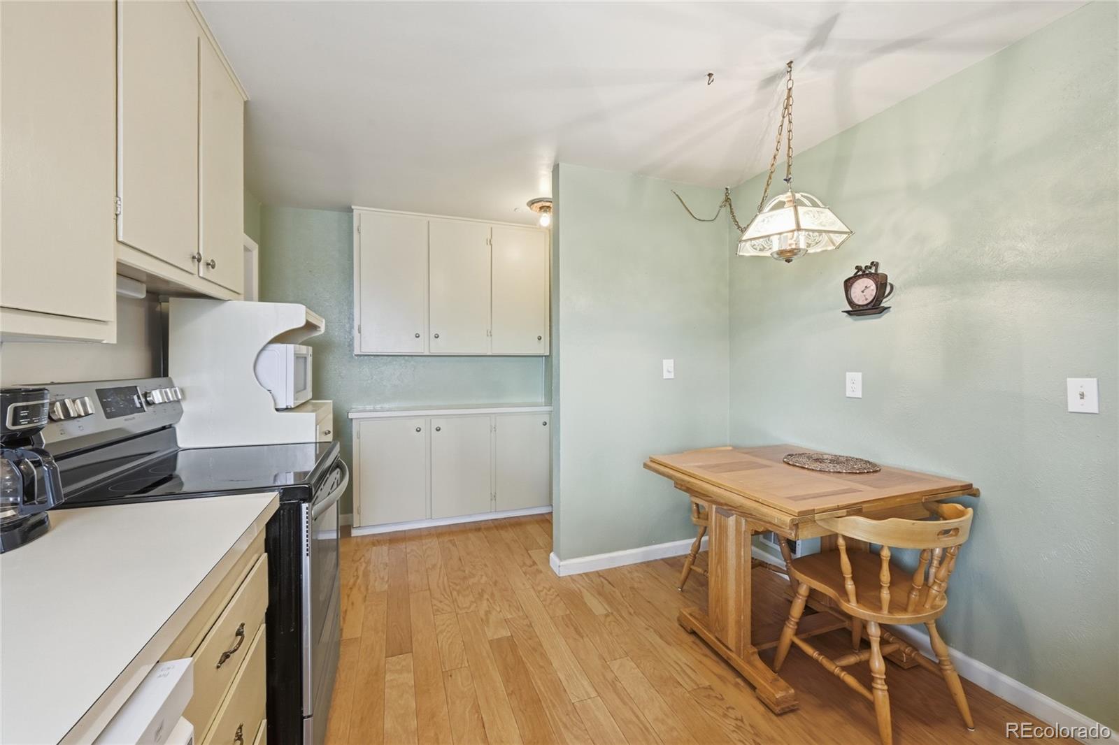 MLS Image #15 for 1145 s wolff street,denver, Colorado
