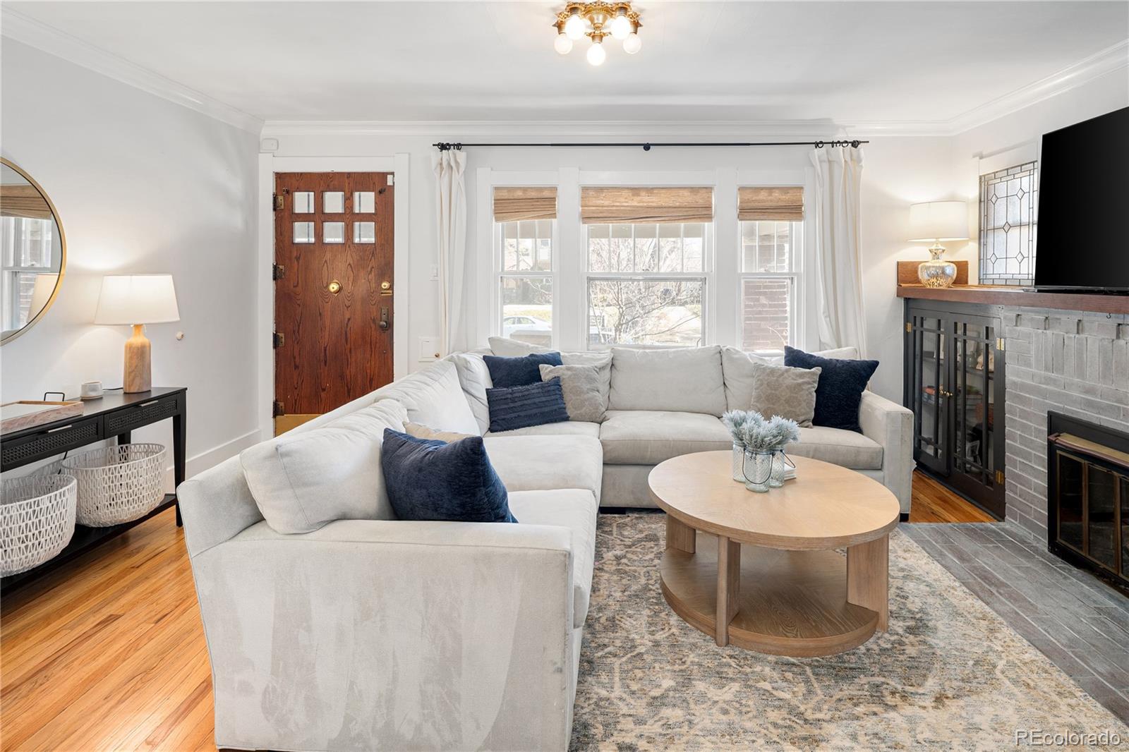 MLS Image #3 for 2233  ivy street,denver, Colorado