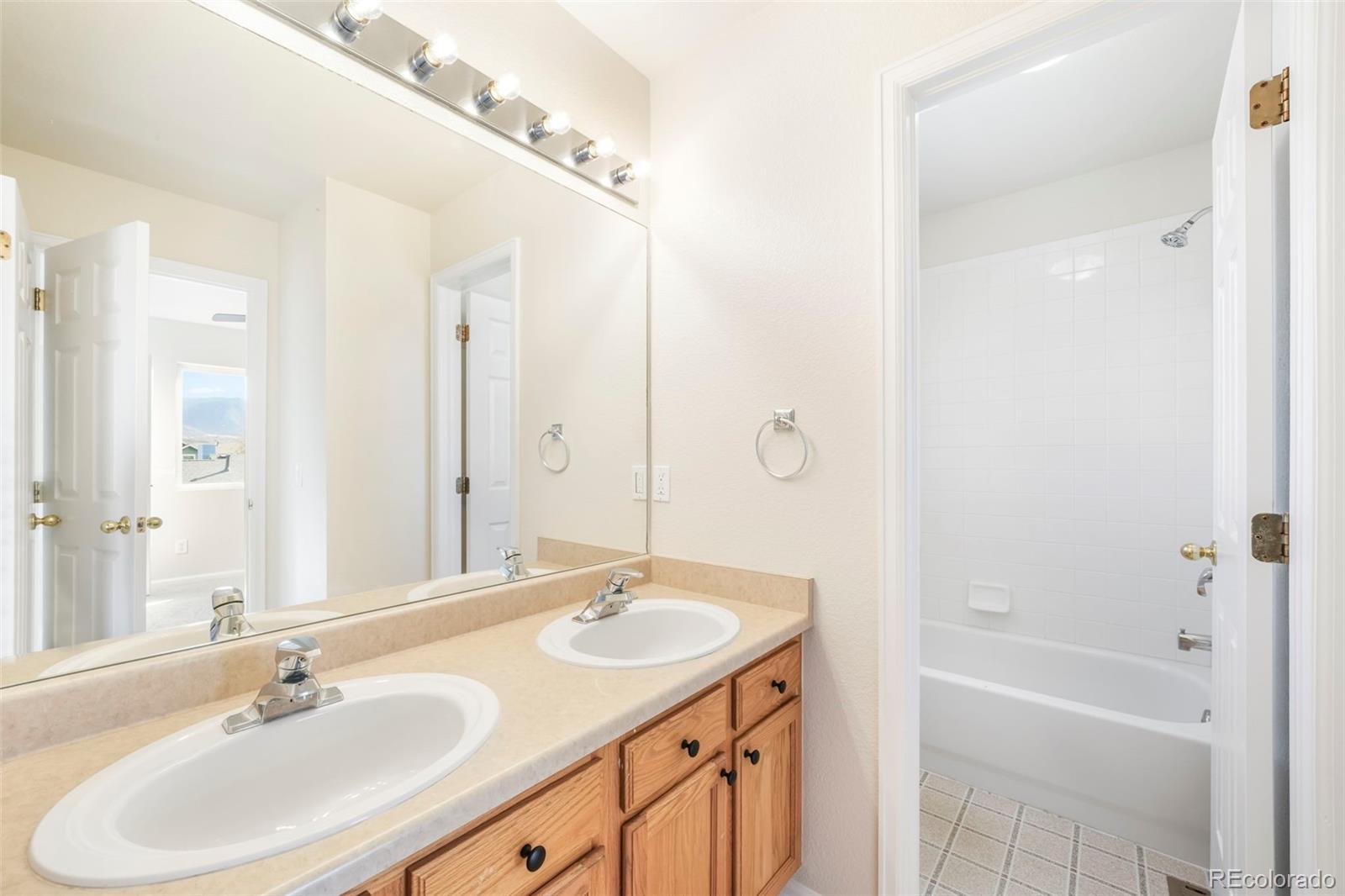 MLS Image #30 for 17180  snowwood drive,monument, Colorado