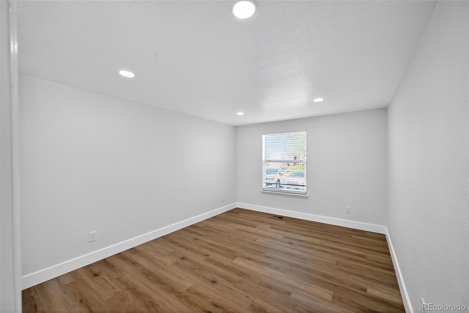 MLS Image #7 for 11981  bellaire street d,thornton, Colorado