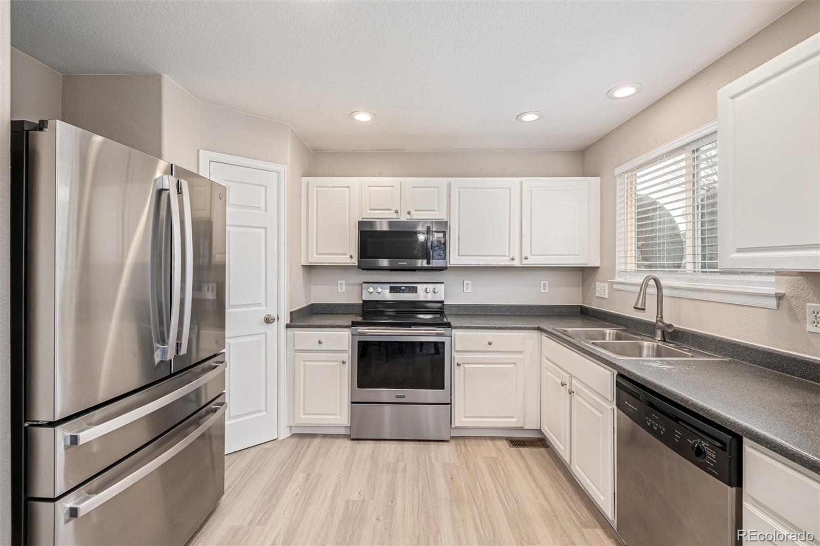 MLS Image #6 for 3654 e 94th drive,thornton, Colorado