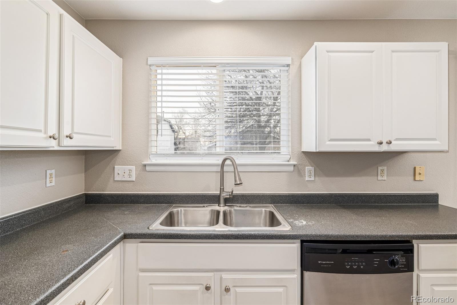 MLS Image #8 for 3654 e 94th drive,thornton, Colorado