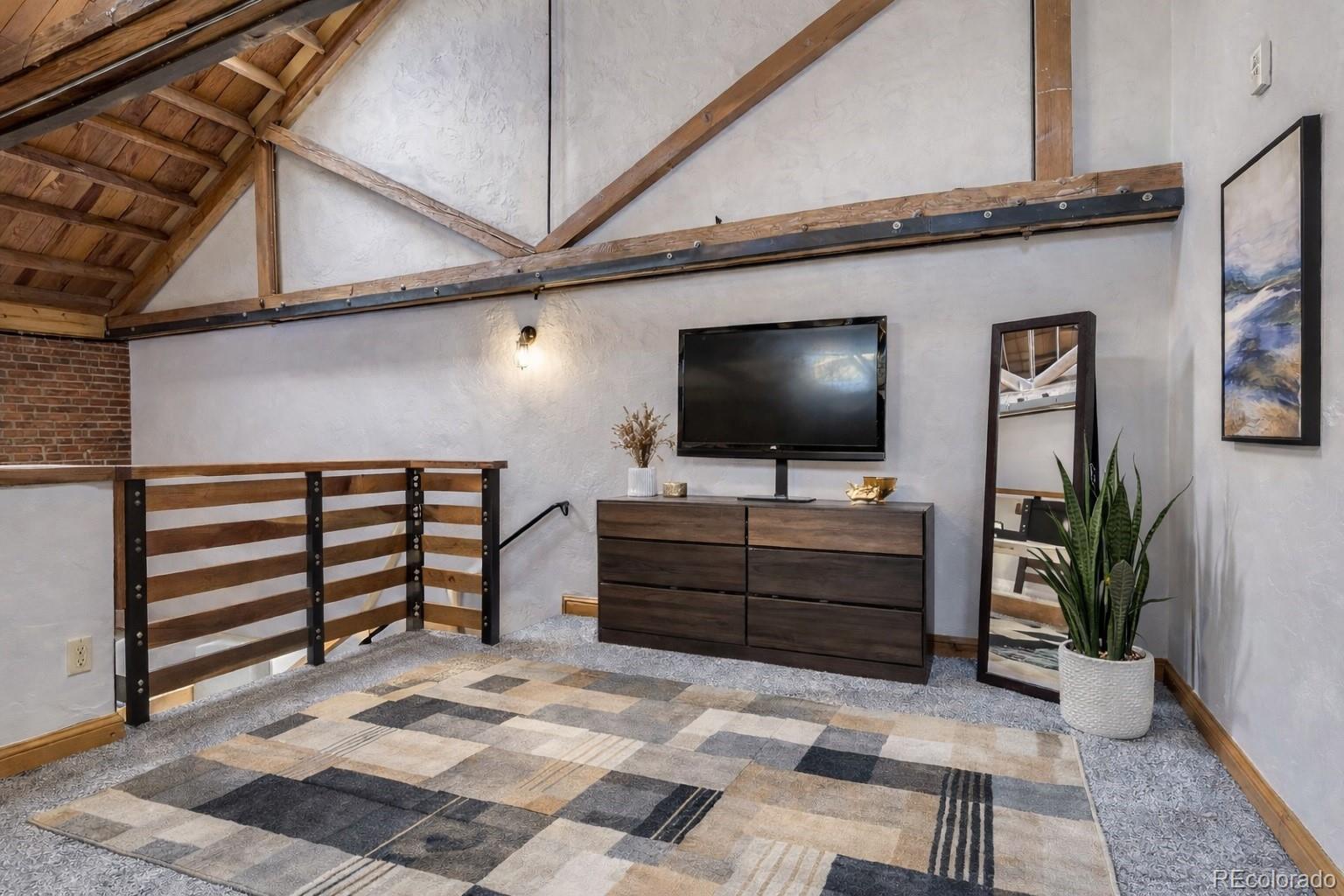 MLS Image #18 for 3033  blake street 109,denver, Colorado