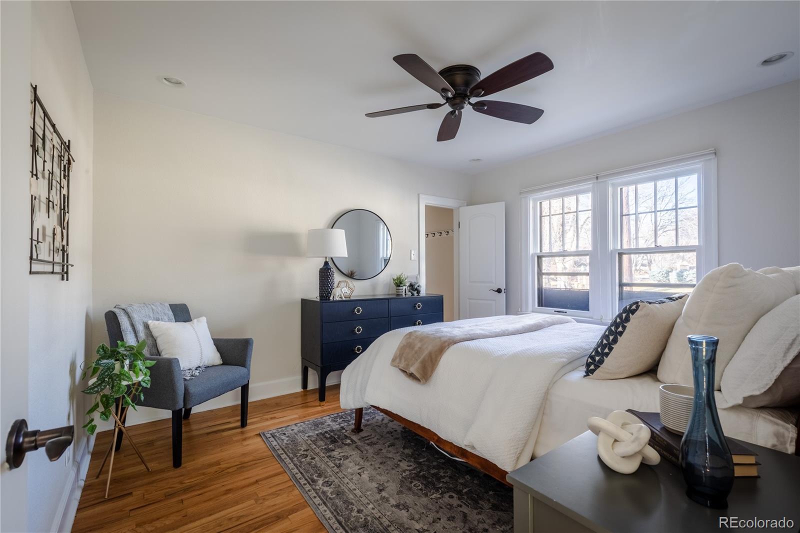 MLS Image #24 for 1586  ivanhoe street,denver, Colorado