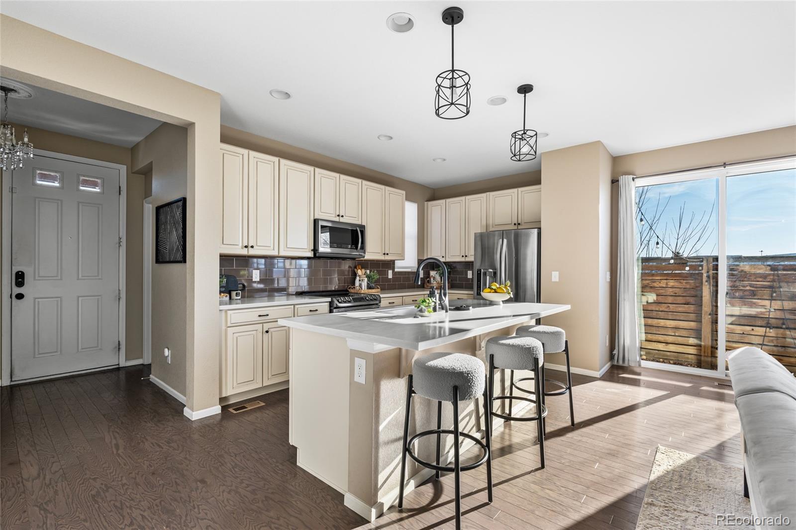 MLS Image #11 for 5157  clinton street ,denver, Colorado