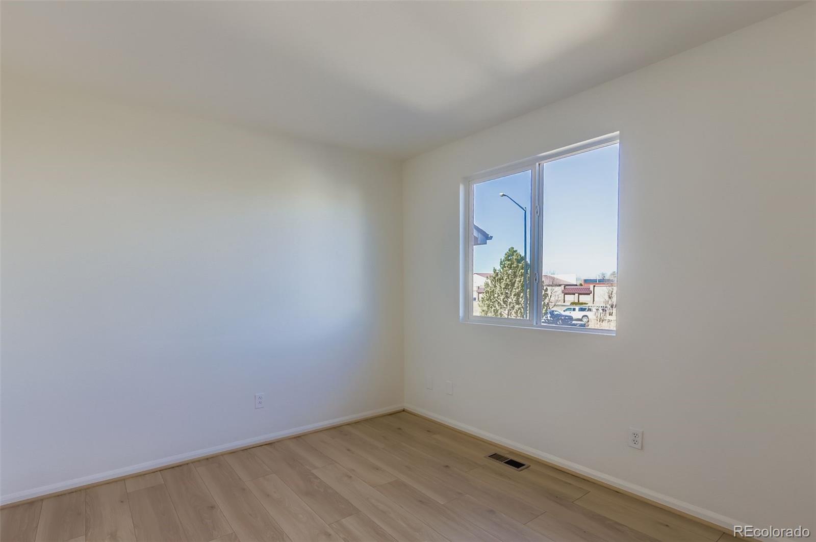 MLS Image #16 for 10697  butte drive,longmont, Colorado