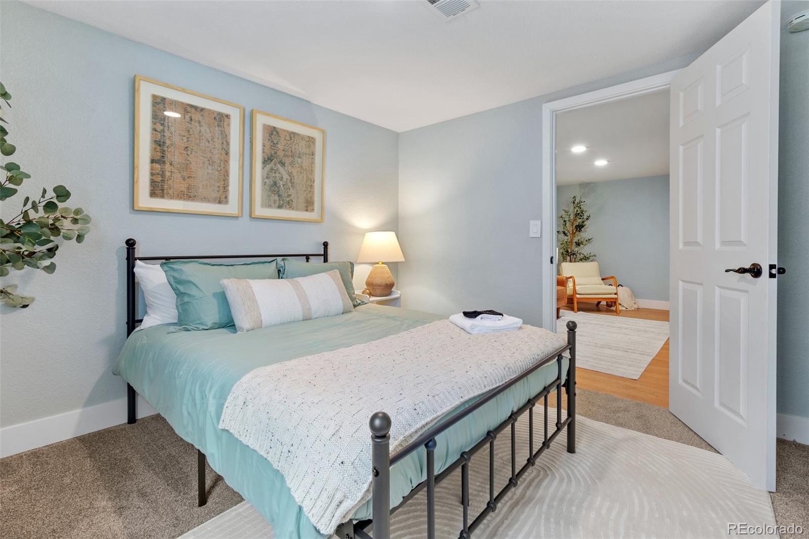 MLS Image #31 for 1309 s eliot street,denver, Colorado