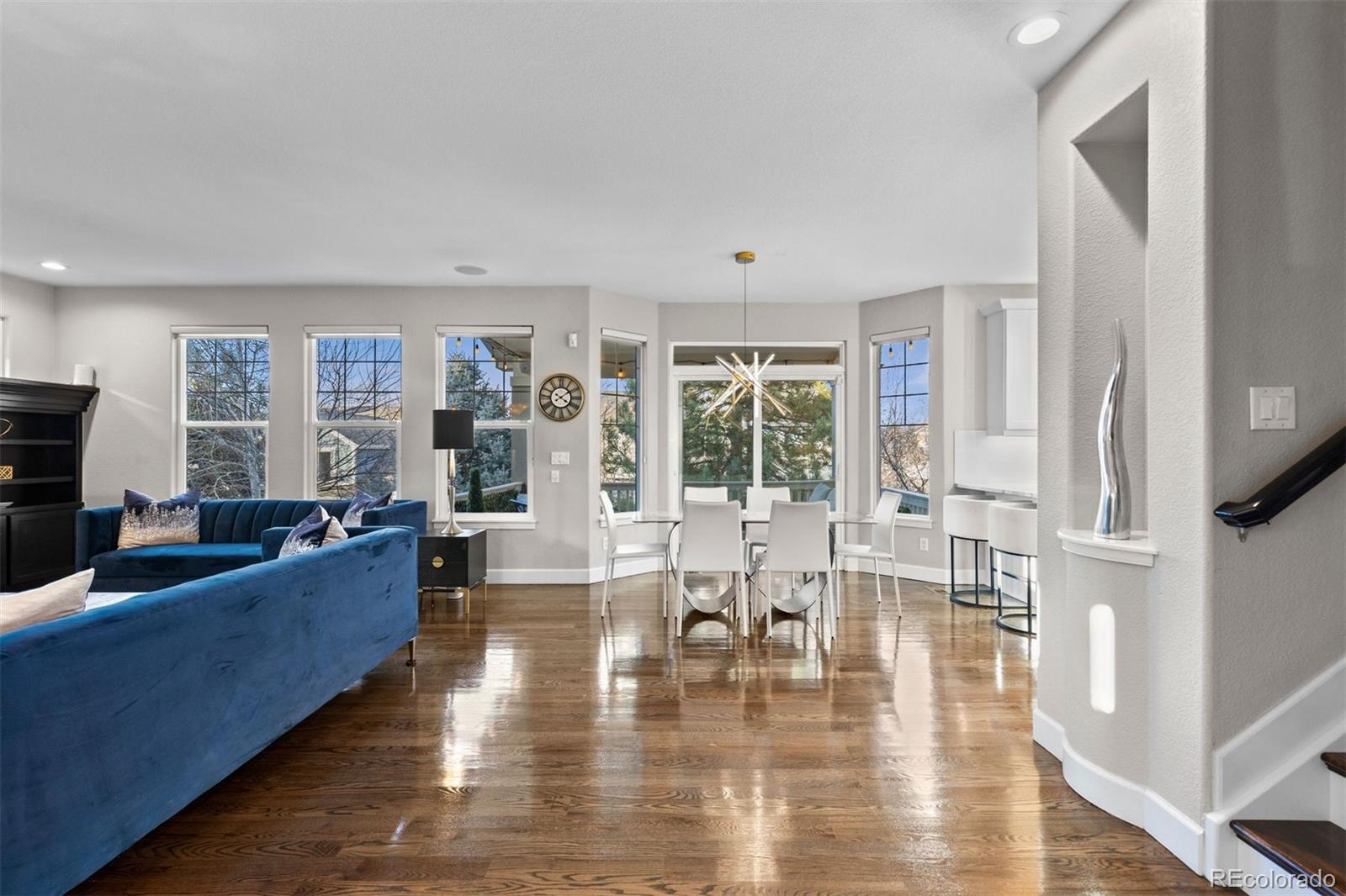 MLS Image #12 for 25045 e park crescent drive,aurora, Colorado