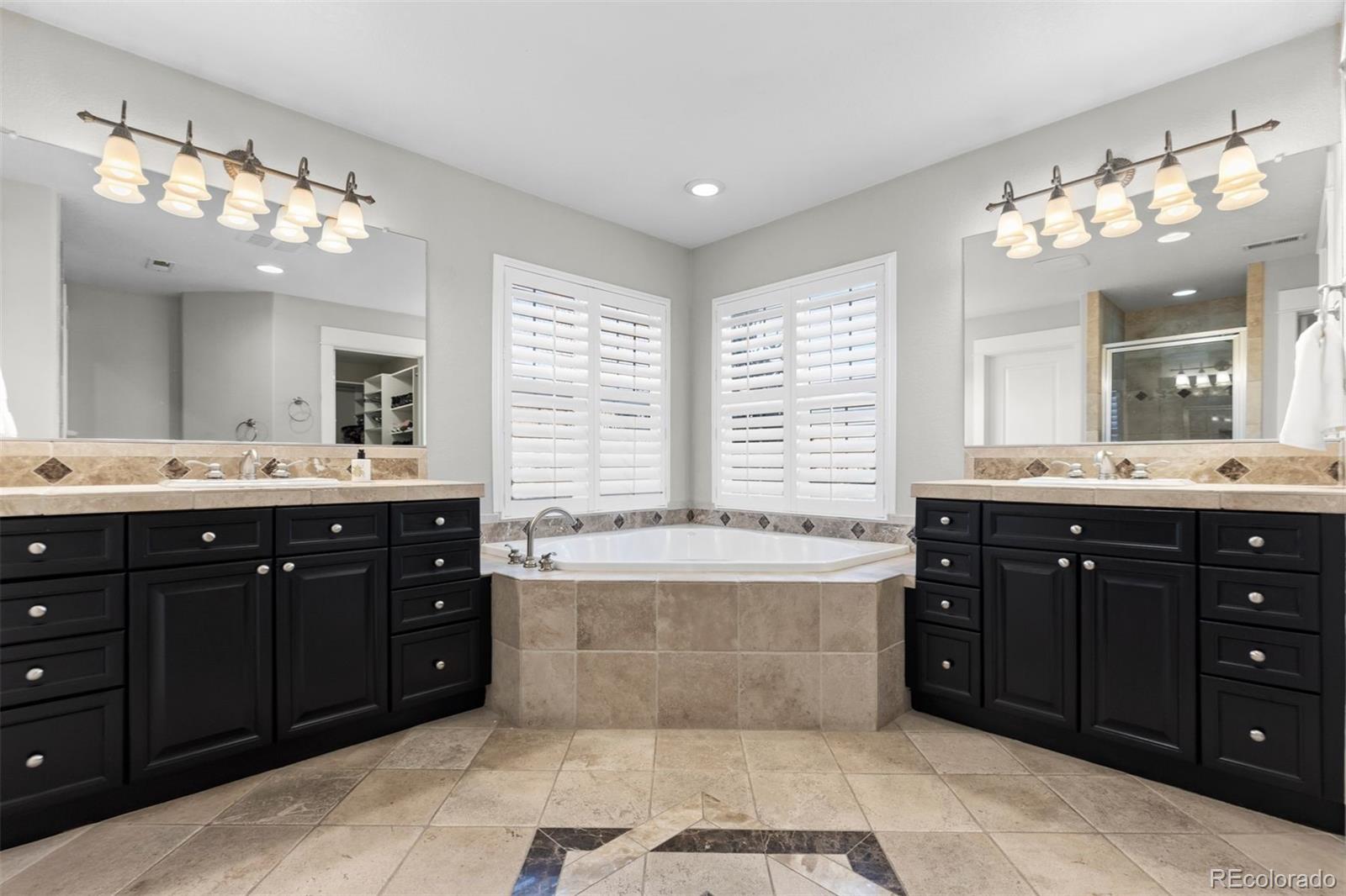 MLS Image #23 for 25045 e park crescent drive,aurora, Colorado