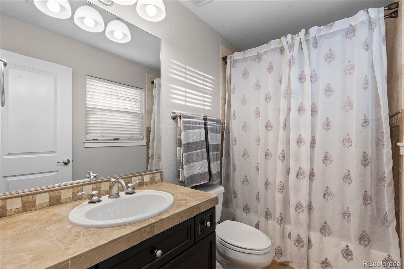 MLS Image #29 for 25045 e park crescent drive,aurora, Colorado