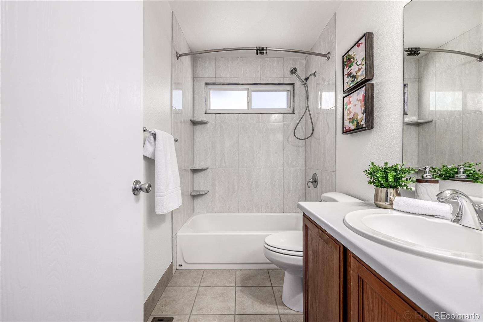 MLS Image #14 for 6381  wolff street,arvada, Colorado