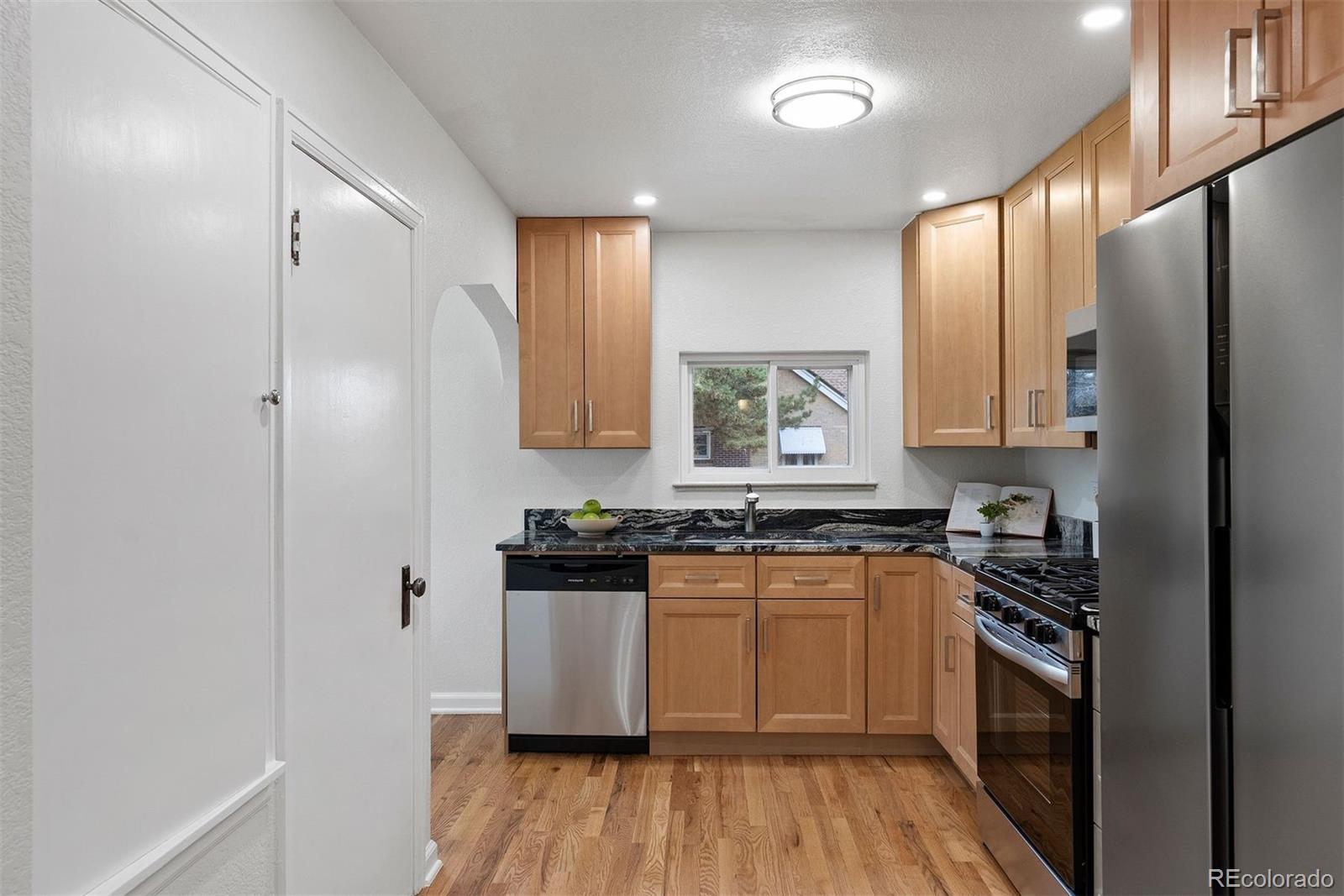 MLS Image #19 for 2695  eudora street,denver, Colorado