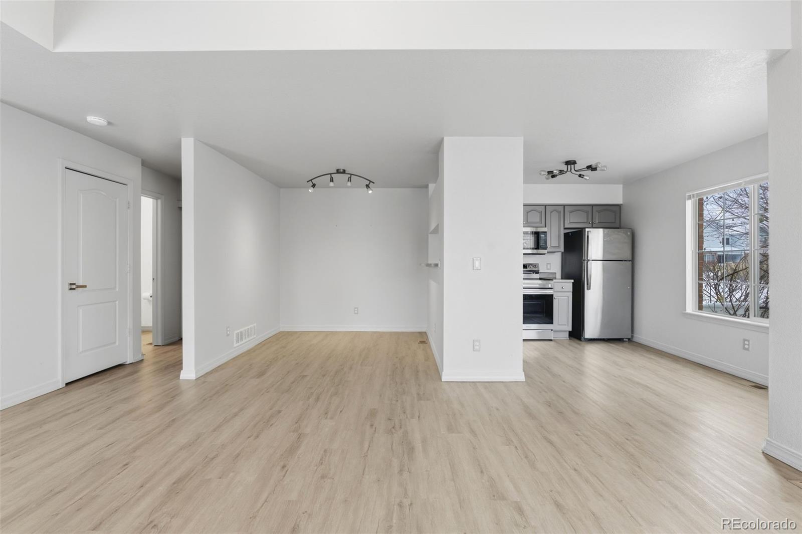 MLS Image #2 for 9596  deerhorn court 70,parker, Colorado
