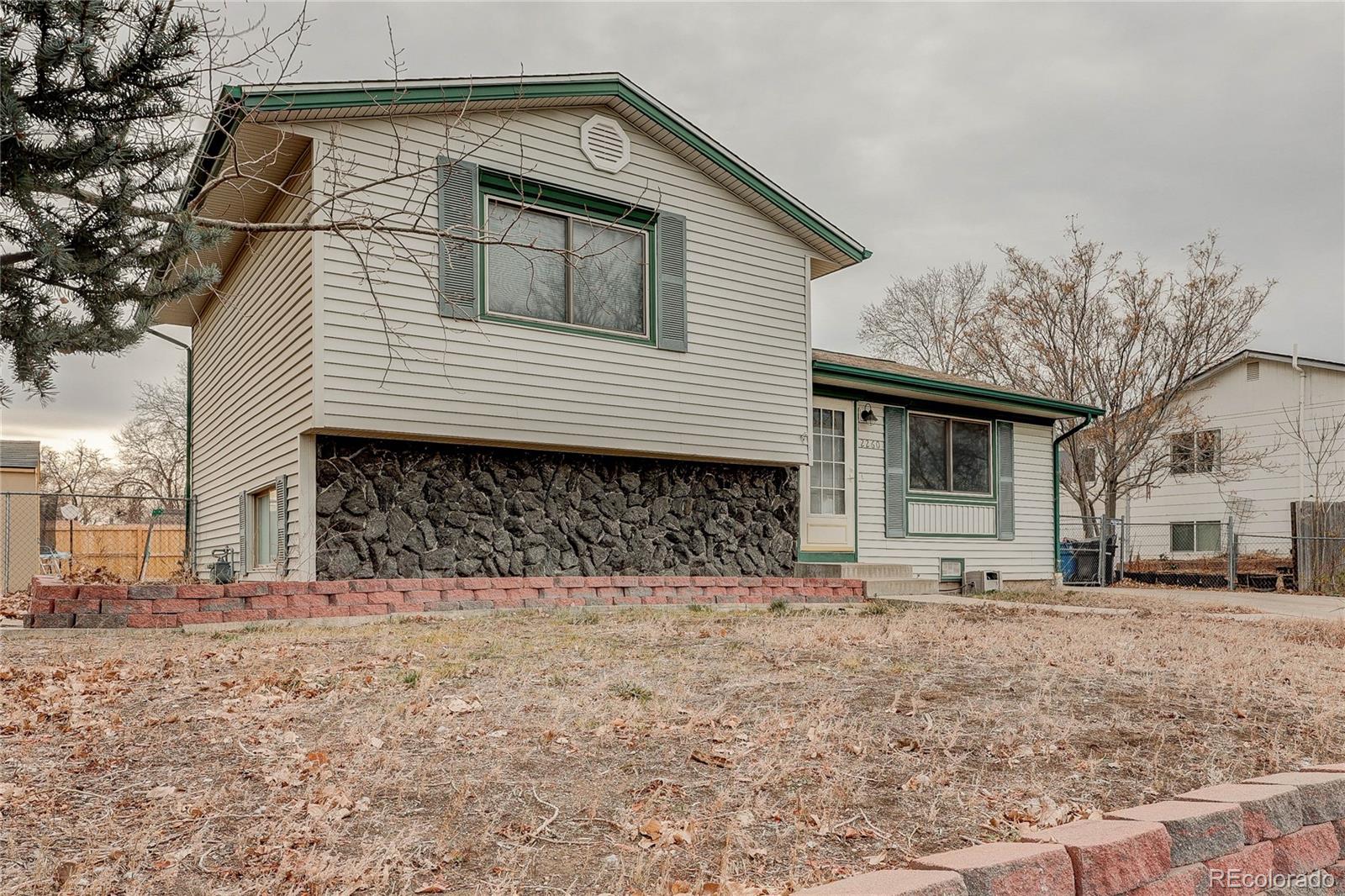 MLS Image #2 for 2260 e 83rd place,denver, Colorado