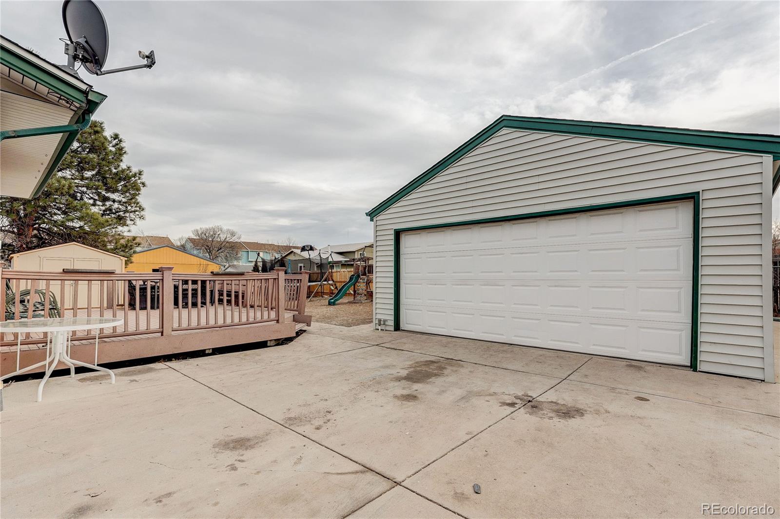 MLS Image #33 for 2260 e 83rd place,denver, Colorado