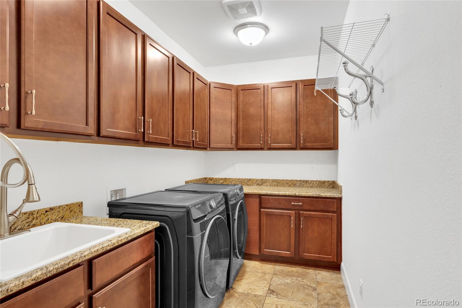 MLS Image #40 for 10632  star thistle court,highlands ranch, Colorado