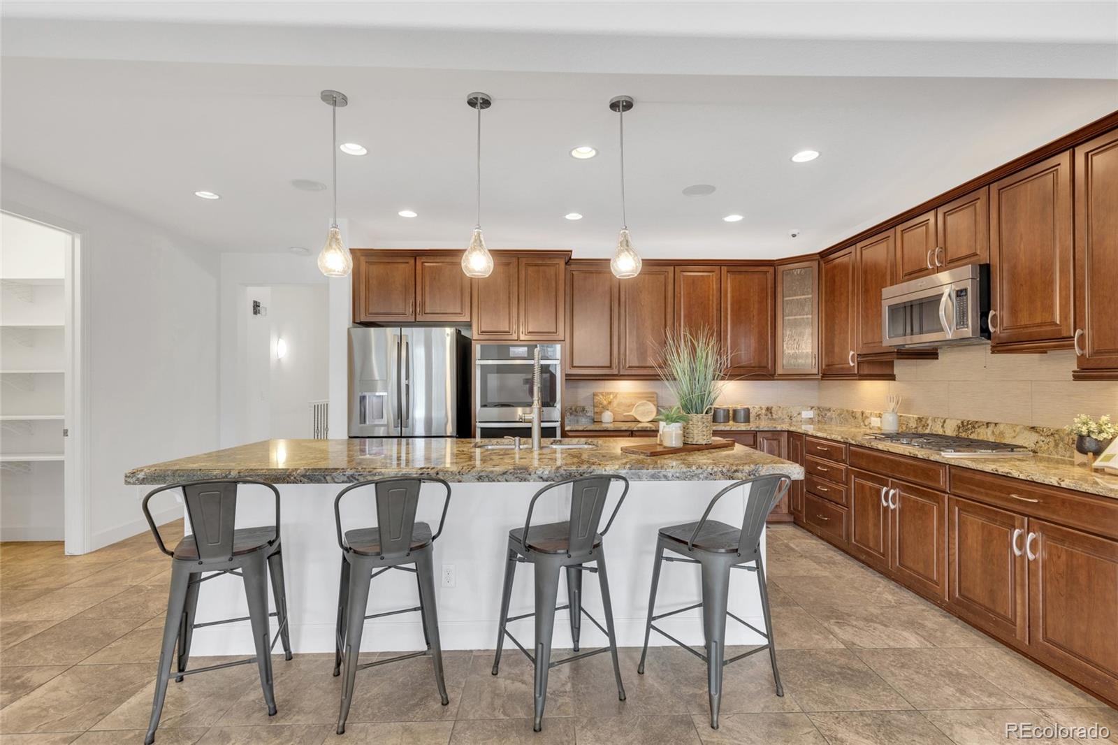 MLS Image #6 for 10632  star thistle court,highlands ranch, Colorado