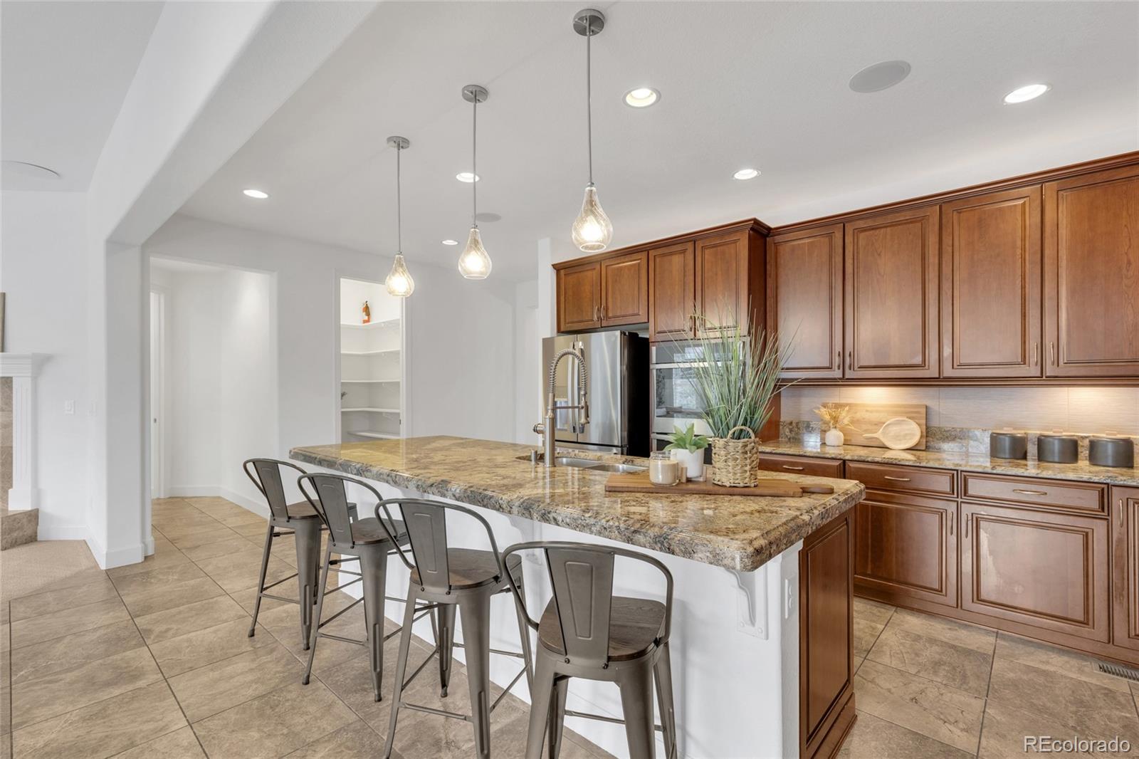 MLS Image #7 for 10632  star thistle court,highlands ranch, Colorado