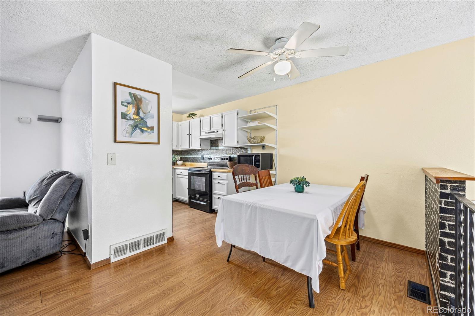 MLS Image #3 for 1956  cathay street,aurora, Colorado