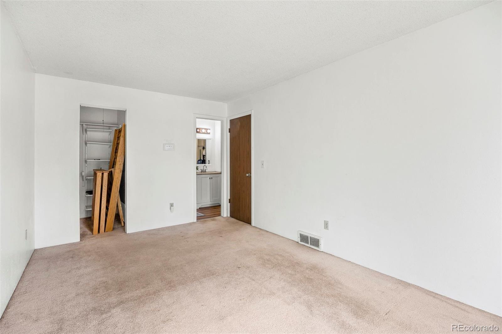MLS Image #8 for 1956  cathay street,aurora, Colorado