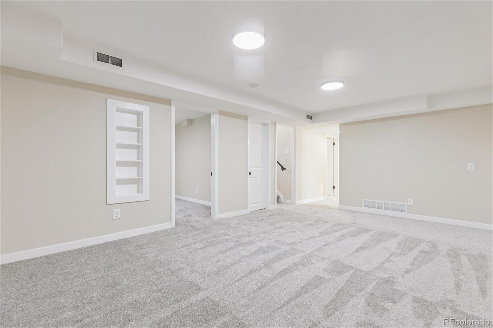 MLS Image #16 for 951 s briarwood drive,lakewood, Colorado