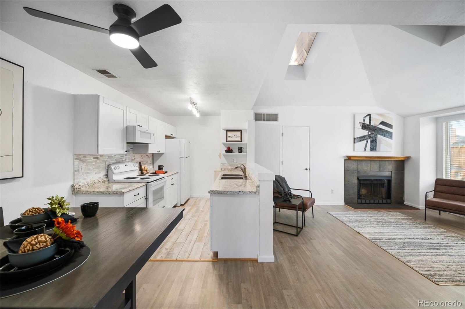 MLS Image #8 for 10212 w 80th drive d,arvada, Colorado