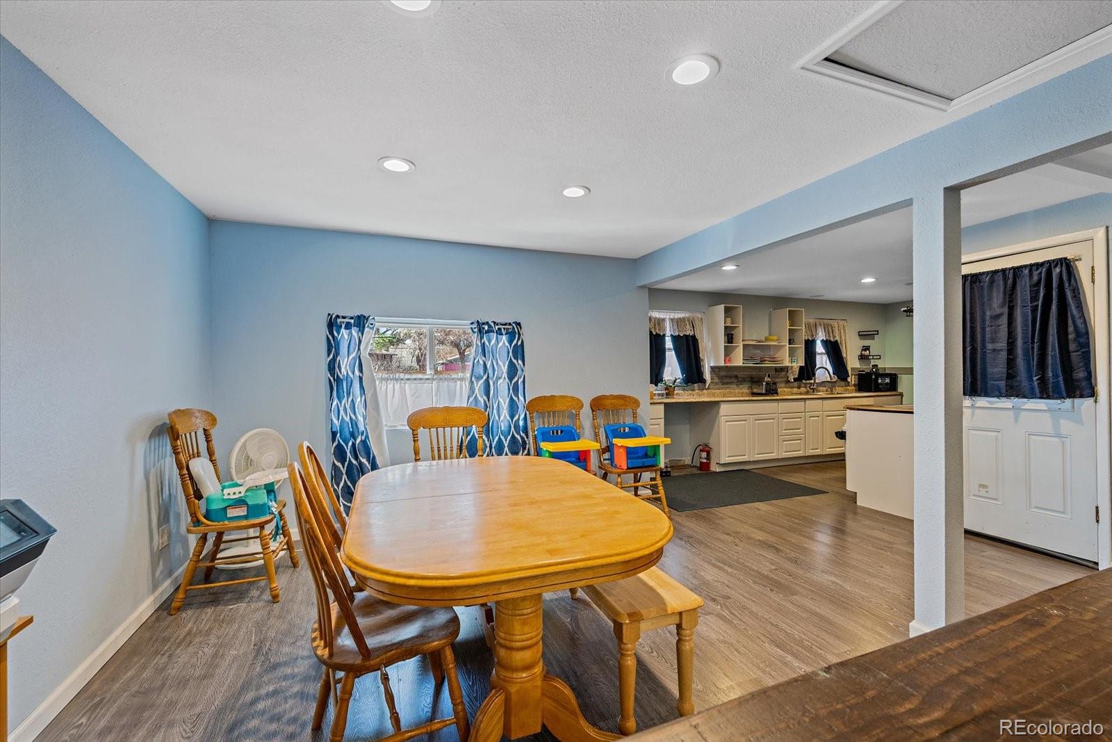MLS Image #11 for 271 e davies avenue,centennial, Colorado