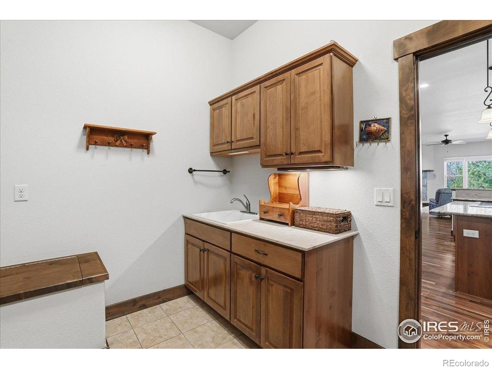 MLS Image #14 for 973  skipping stone court,timnath, Colorado