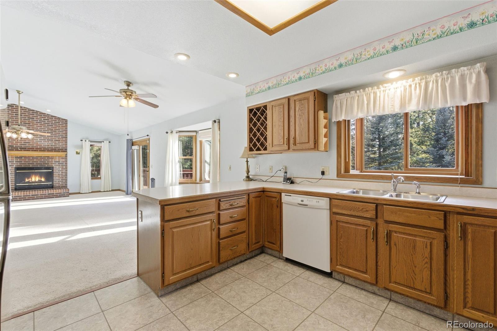 MLS Image #10 for 35829  whispering pine,elizabeth, Colorado
