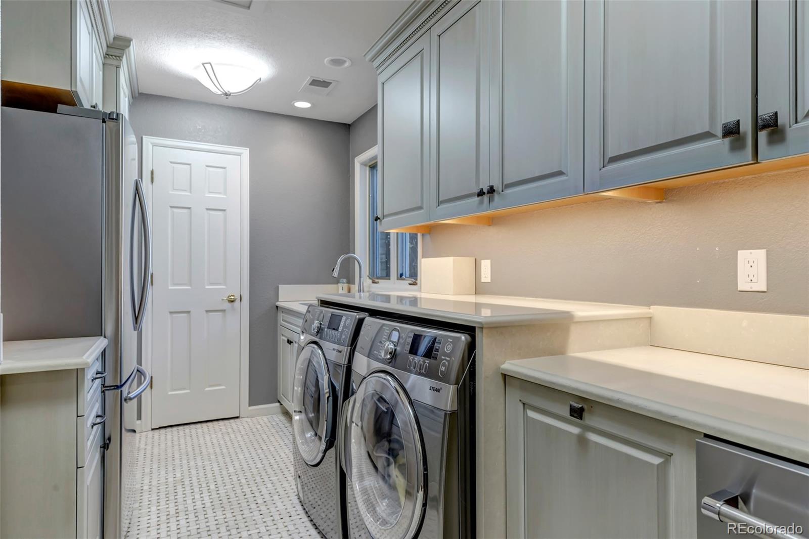 MLS Image #38 for 17575 e kettle place,centennial, Colorado