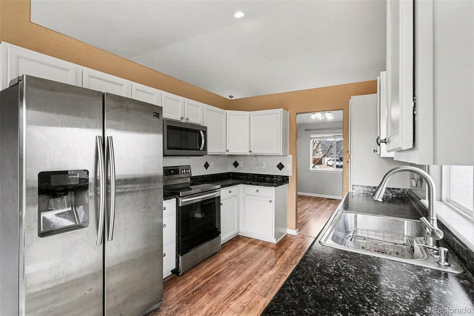 MLS Image #6 for 1622  ponderosa court,fort lupton, Colorado
