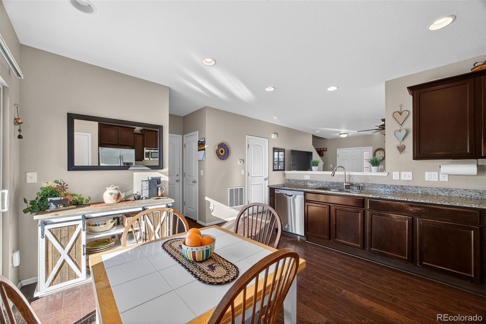 MLS Image #12 for 10247  olathe way,commerce city, Colorado