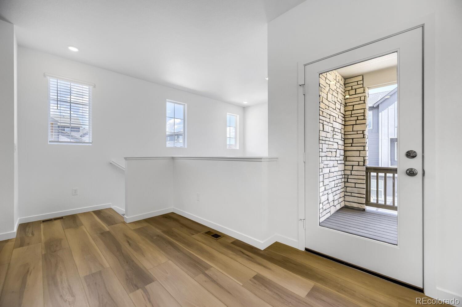 MLS Image #4 for 7390  whiteclover lane,littleton, Colorado