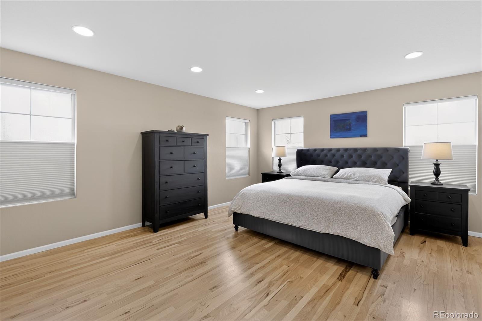 MLS Image #12 for 5480 n xenia street,denver, Colorado