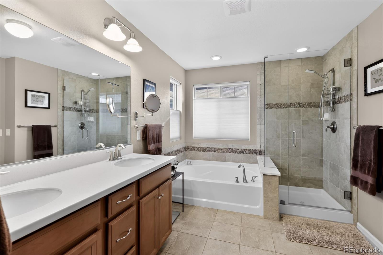 MLS Image #16 for 5480 n xenia street,denver, Colorado