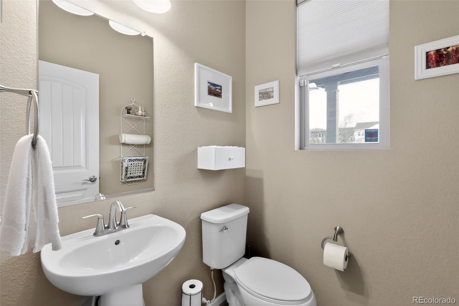 MLS Image #20 for 5480 n xenia street,denver, Colorado