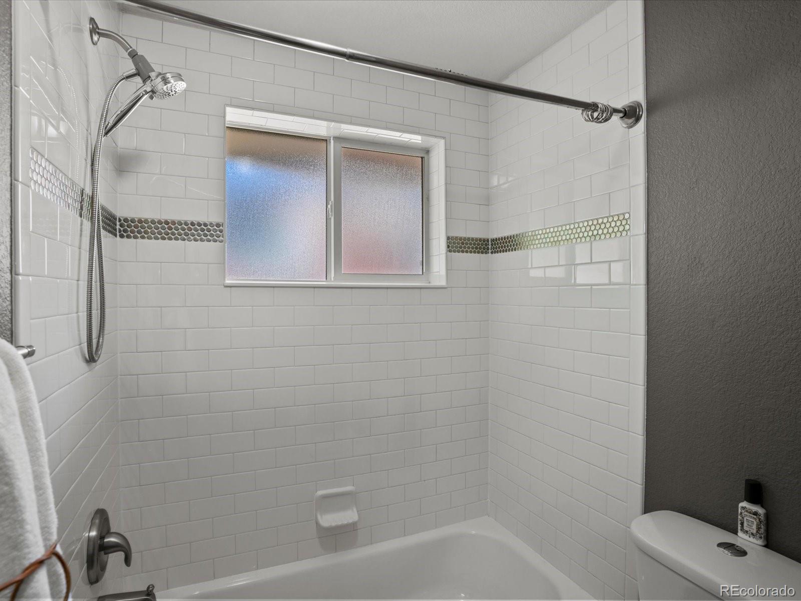 MLS Image #19 for 6943  oak way,arvada, Colorado