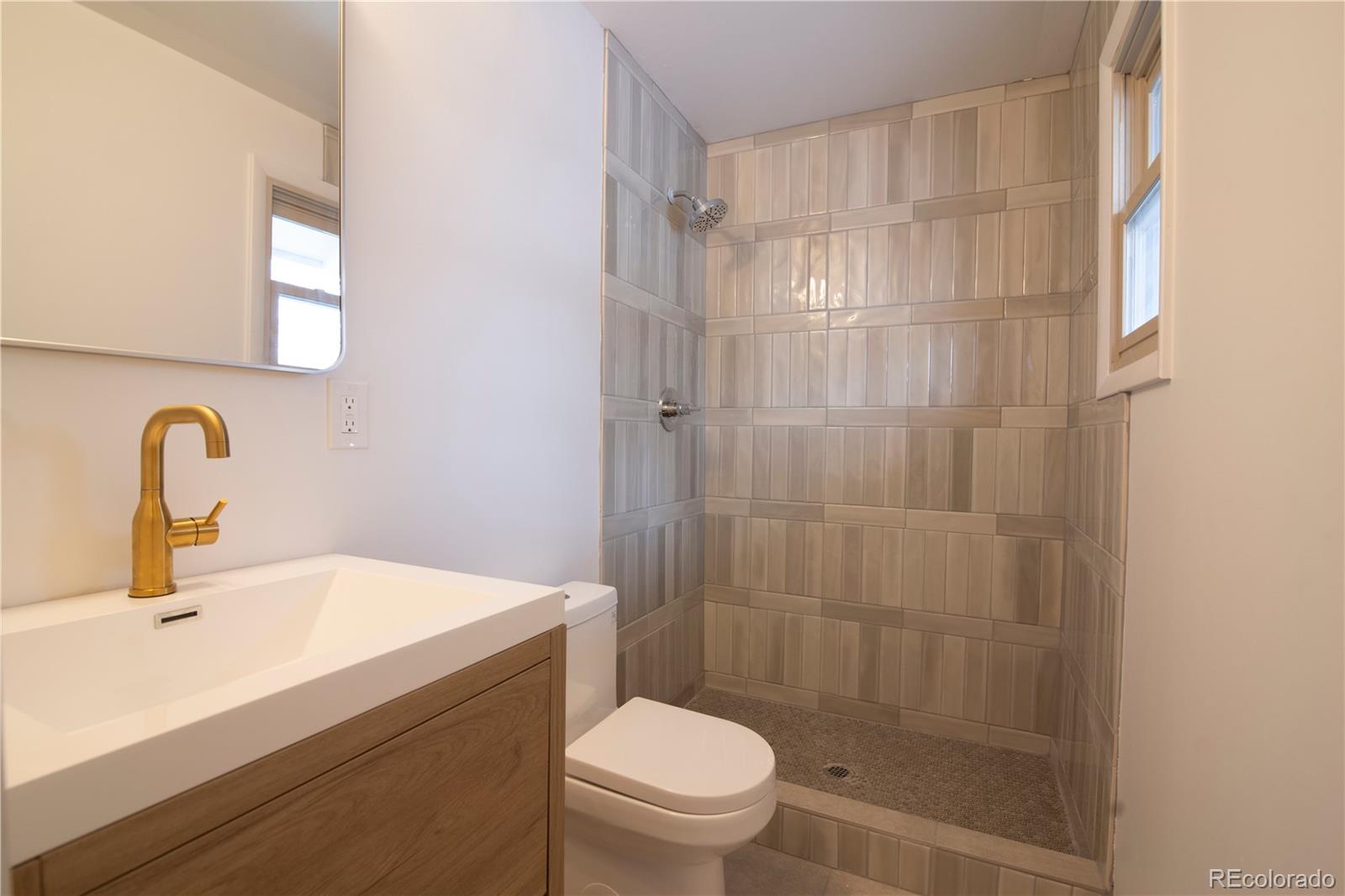 MLS Image #9 for 2300 s krameria street,denver, Colorado